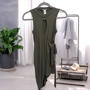 Image Nation Olive Green Ribbed Key Hole Sleeveless Wrap Asymmetrical Dress Sml